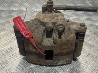 суппорт передний левый Nissan Primera P12 2004, 2.0 л., бензин, АКПП, бордо, седан