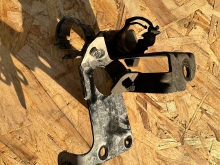 кронштейн (крепление) Alfa Romeo 2021, 2.1 л., дизель, АКПП, чёрный, внедорожник 5 дв., полный привод