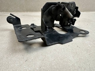 замок капота Infiniti G 4 поколение [рестайлинг] 2013, 3.7 л., VQ37VHR, бензин, АКПП, черный, кабриолет, задний привод, 65601JK000