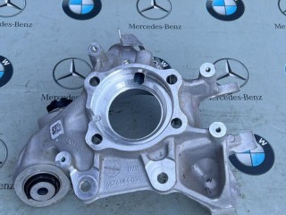 кулак задний правый BMW 2023, 3.0 л., бензин, c36, 6876654