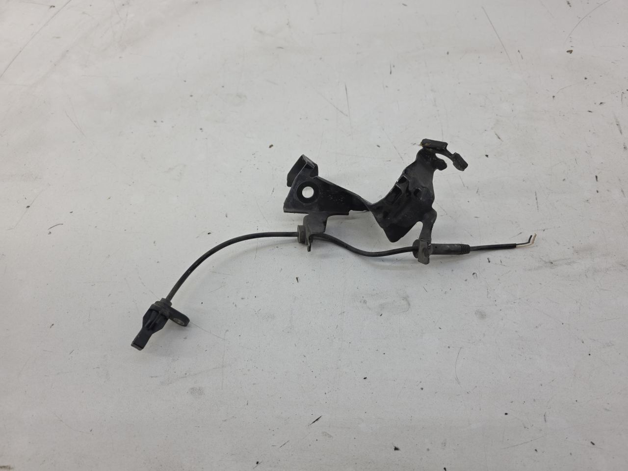 датчик ABS BMW 3 серия F30/F31/F34 2013, 1.6 л., N13 B16 A, бензин, АКПП, седан, задний привод, правый руль, 6791223 - фото №1