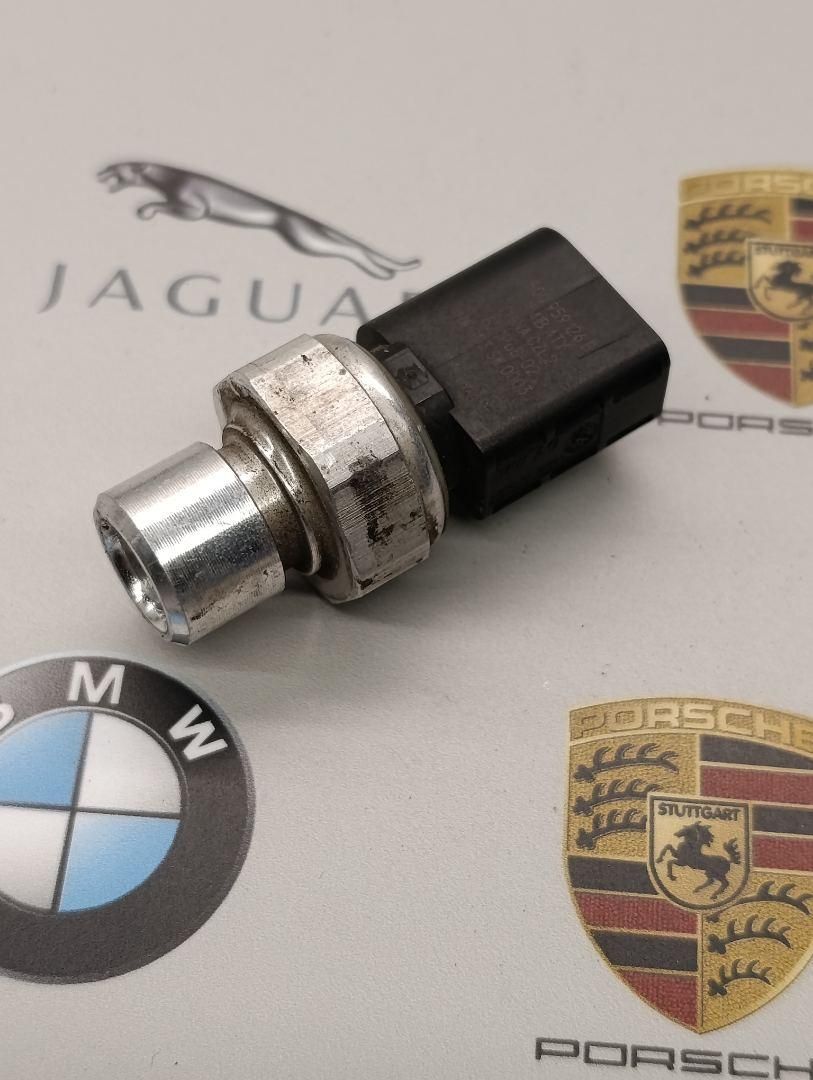 датчик кондиционера Porsche 2023, 2.0 л., бензин, АКПП, 5Q0959126B - фото №1