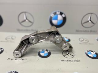 кронштейн (крепление) Mercedes-Benz E-Класс W213/S213/C238/A238 [рестайлинг] 2021, 2.0 л., бензин, A6420140600