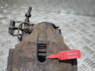 суппорт передний левый Audi A4 B6 2003, 1.9 л., AWX, дизель, 6МКПП, синий, седан