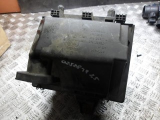 корпус воздушного фильтра Volkswagen Transporter T4 1999, 2.5 л., дизель, МКПП, микроавтобус, 074129601J