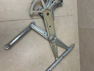 стеклоподъемник передний правый Lexus RX 4 поколение [рестайлинг] 2020, 3.5 л., гибрид, вариатор, красный, полный привод, правый руль, 6980178010