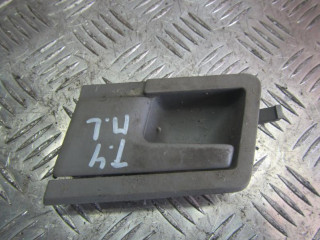 ручка внутренняя передняя левая Volkswagen Transporter T4 1994