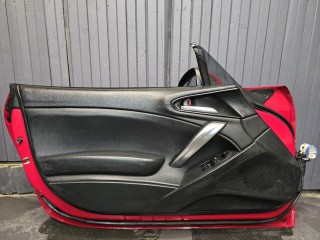 обшивка салона Fiat 124 Spider 1 поколение 2020, 1.4 л., АКПП, красный, кабриолет, задний привод, 6000635705