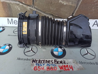 патрубок воздушного фильтра Mercedes-Benz E-Класс W214 2025, 2.0 л., дизель, A6540908601