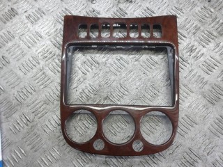 рамка под магнитолу Mercedes-Benz A-Класс W168/V168 [рестайлинг] 2002, 1.6 л., бензин, АКПП, хетчбэк 5 дв.