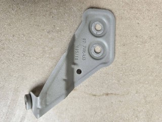 Крепления ( кронштейн ) крыла лев. BMW 6 GT G32 2020, 2.0 л., бензин, АКПП, белый, задний привод, 7416433