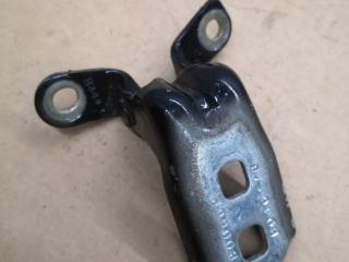 петля двери Chevrolet Equinox 3 поколение 2018, 1.5 л., бензин, АКПП, полный привод