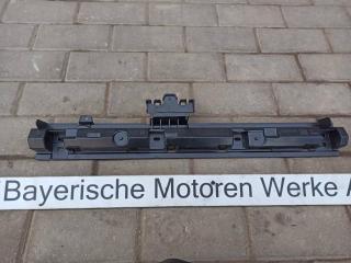 Кронштейн накладки на порог BMW i4 G26 2022, электро, АКПП, 8737092