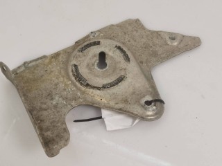 Кронштейн балки Tesla Model X 1 поколение 2018, L1S, АКПП, хетчбэк 5 дв., полный привод, 1027563-00-B