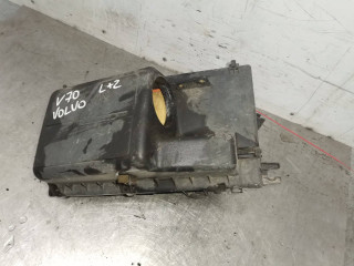 корпус воздушного фильтра Volvo V70 2 поколение [рестайлинг] 2007, 2.4 л., дизель, 5МКПП, черный, универсал