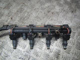 форсунка Volkswagen Polo 3 поколение [рестайлинг] 2000, 1.4 л., бензин, 030906031J