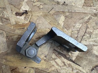 петля двери Alfa Romeo Stelvio 1 поколение 2018, 2.0 л., АКПП, серый, внедорожник 5 дв., полный привод, A048903