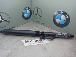 амортизатор крышки багажника (3-5 двери) BMW XM G09 2023, 4.4 л., бензин, c5y, 5A84C79