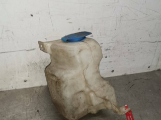 бачок омывателя Volkswagen Golf 4 поколение 2003, 1.9 л., AXR, дизель, 5МКПП, белый, хетчбэк 5 дв., 1J0955453N