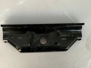 крепление аккумулятора BMW X2 F39 2021, 1.5 л., B38 B15 A, бензин, АКПП, 61218780037