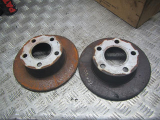 диск тормозной задний Volkswagen Passat B5 1998