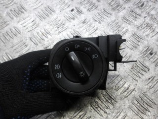 переключатель света Volkswagen Touareg 1 поколение 2003, 4.2 л., бензин, АКПП, внедорожник 5 дв., 7L6941431N