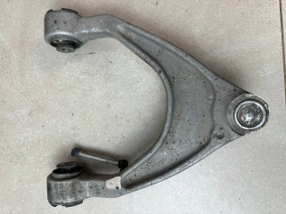 рычаг передний левый Maserati Levante 1 поколение 2017, 3.0 л., бензин, АКПП, белый, внедорожник 5 дв., полный привод, 6700319950