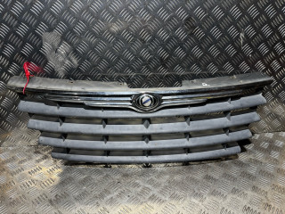 решетка радиатора Chrysler Voyager 4 поколение [рестайлинг] 2005, 2.8 л., дизель, АКПП, минивэн