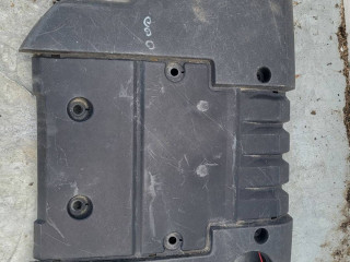 декоративная крышка двигателя Mitsubishi Carisma 1 поколение 1999, 1.8 л., бензин, хетчбэк 5 дв.