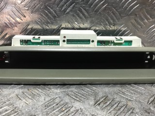 дисплей Renault Twingo 1 поколение [2-й рестайлинг] 2001, 1.2 л., бензин, МКПП, хетчбэк 5 дв., 8200121172, 231020035013