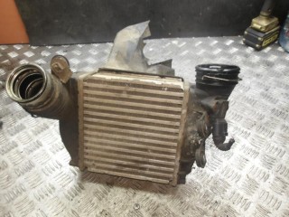 интеркулер Volkswagen Golf 4 поколение 2002, 1.9 л., дизель, МКПП, универсал, 1J0145803N