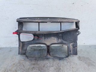 воздуховод (дефлектор) радиатора BMW 5 серия E39 1999, 2.0 л., бензин, черный, седан