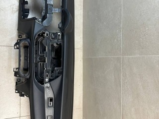 панель передняя салона (торпедо) Alfa Romeo 2021, 2.1 л., дизель, АКПП, чёрный, внедорожник 5 дв., полный привод, 156115300