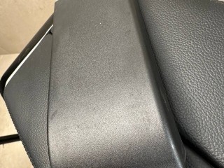 пластик Land Rover Range Rover Evoque L551 2020, 2.0 л., бензин, АКПП, белый, внедорожник 5 дв., полный привод, правый руль, K8D204567A