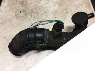 патрубок воздушного фильтра Kia Carens 1 поколение [рестайлинг] 2003, 2.0 л., дизель, 2813927000