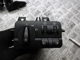 переключатель света Ford Fiesta 6 поколение [рестайлинг] 2014, 1.3 л., бензин, МКПП, хетчбэк 5 дв., 6901429