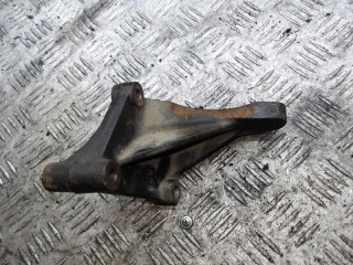 кронштейн полуоси Volkswagen Sharan 1 поколение [рестайлинг] 2002, 2.0 л., бензин, 09B409905D