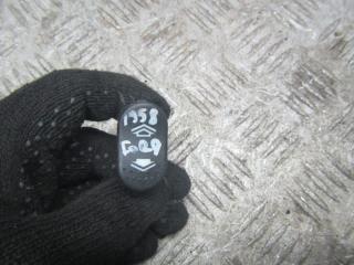 кнопка стеклоподъемника Ford Focus 1 поколение 1999, 1.6 л., бензин, МКПП, седан, 98AB14529DC