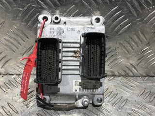 блок управления двигателем Opel Agila 1 поколение (A) 2001, 1.0 л., бензин, МКПП, седан, 55350551, 0261207960