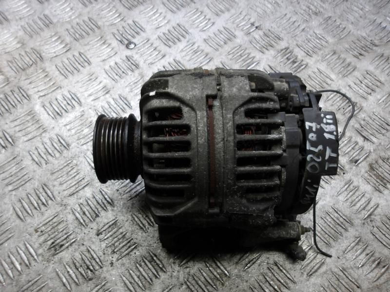 генератор Audi TT 8N 1998, 1.8 л., бензин, МКПП, купе, 028903028D - фото №1