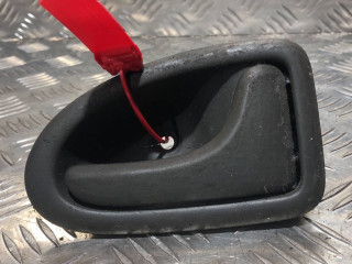 ручка внутренняя передняя правая Renault Scenic 1 поколение [рестайлинг] 2002, 1.6 л., K4M 616, бензин, 5МКПП, минивэн