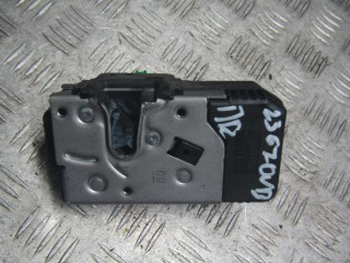 замок двери передней правой Opel Vectra B 1997, 1.6 л., бензин, МКПП, седан, 24414113