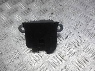 замок багажника Volkswagen Passat B7 2014, 2.0 л., дизель, АКПП, универсал, 3AF827505