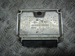 блок управления двигателем Volkswagen Golf 3 поколение 2000, 1.4 л., бензин, 036906032G