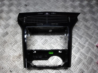 рамка под магнитолу Opel Astra H/Family [рестайлинг] 2010, 1.4 л., бензин, МКПП, универсал, 331985437