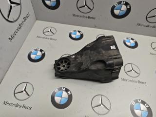 кронштейн двигателя Mercedes-Benz C-Класс W205/S205/C205 [рестайлинг] 2018, 1.5 л., бензин, A2642200300