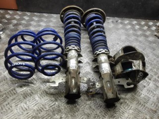 стойка передняя левая Opel Signum C 2003, 2.0 л., бензин, МКПП, хетчбэк 5 дв.