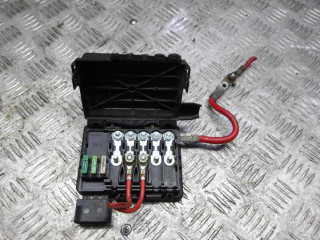 блок предохранителей Volkswagen Transporter T4 2002, 2.5 л., дизель, МКПП, микроавтобус, 7D0937550A