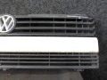 решетка радиатора Volkswagen Transporter T4 1992, 2.4 л., дизель, МКПП, микроавтобус, 701853653C - фото №5