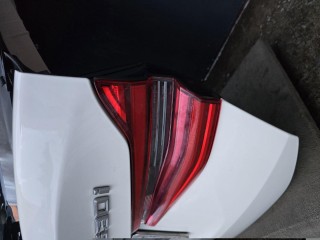 фонарь крышки багажника правый BMW 6 GT G32 2020, 2.0 л., бензин, АКПП, белый, задний привод, 63217376486